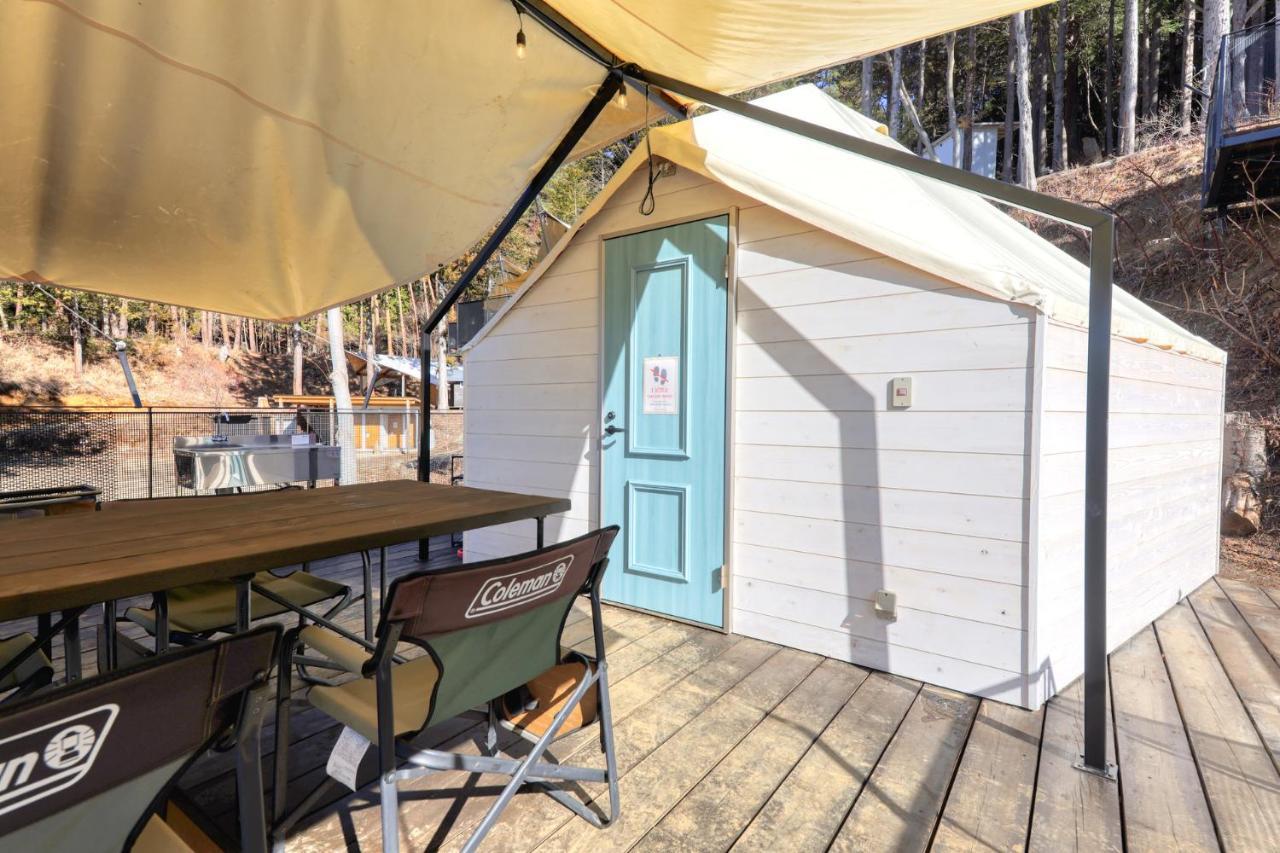 富士河口湖 Retreat Camp Mahoroba酒店 外观 照片