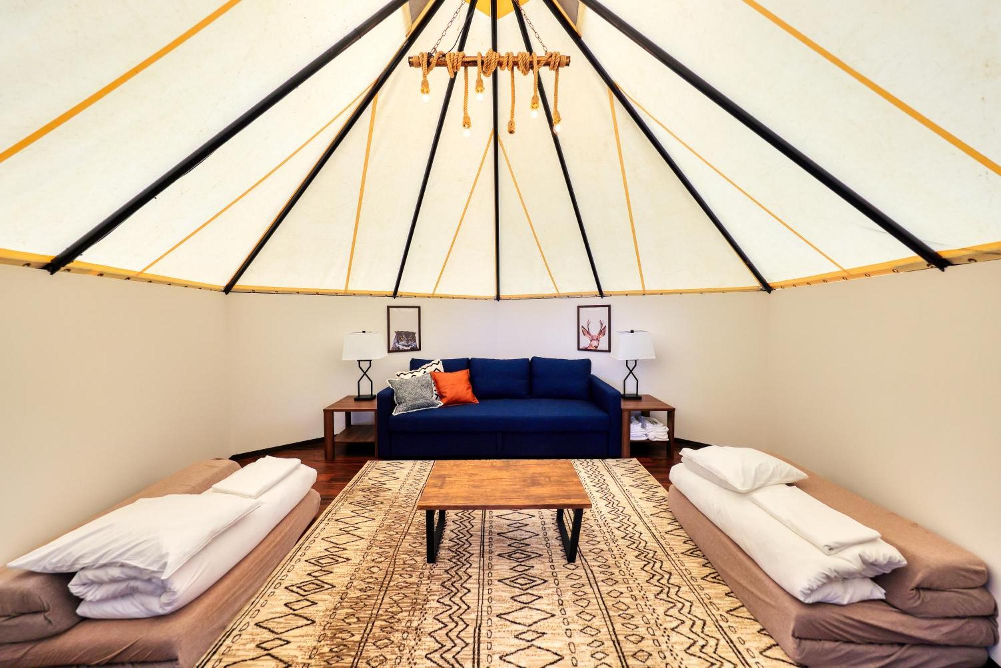 富士河口湖 Retreat Camp Mahoroba酒店 外观 照片