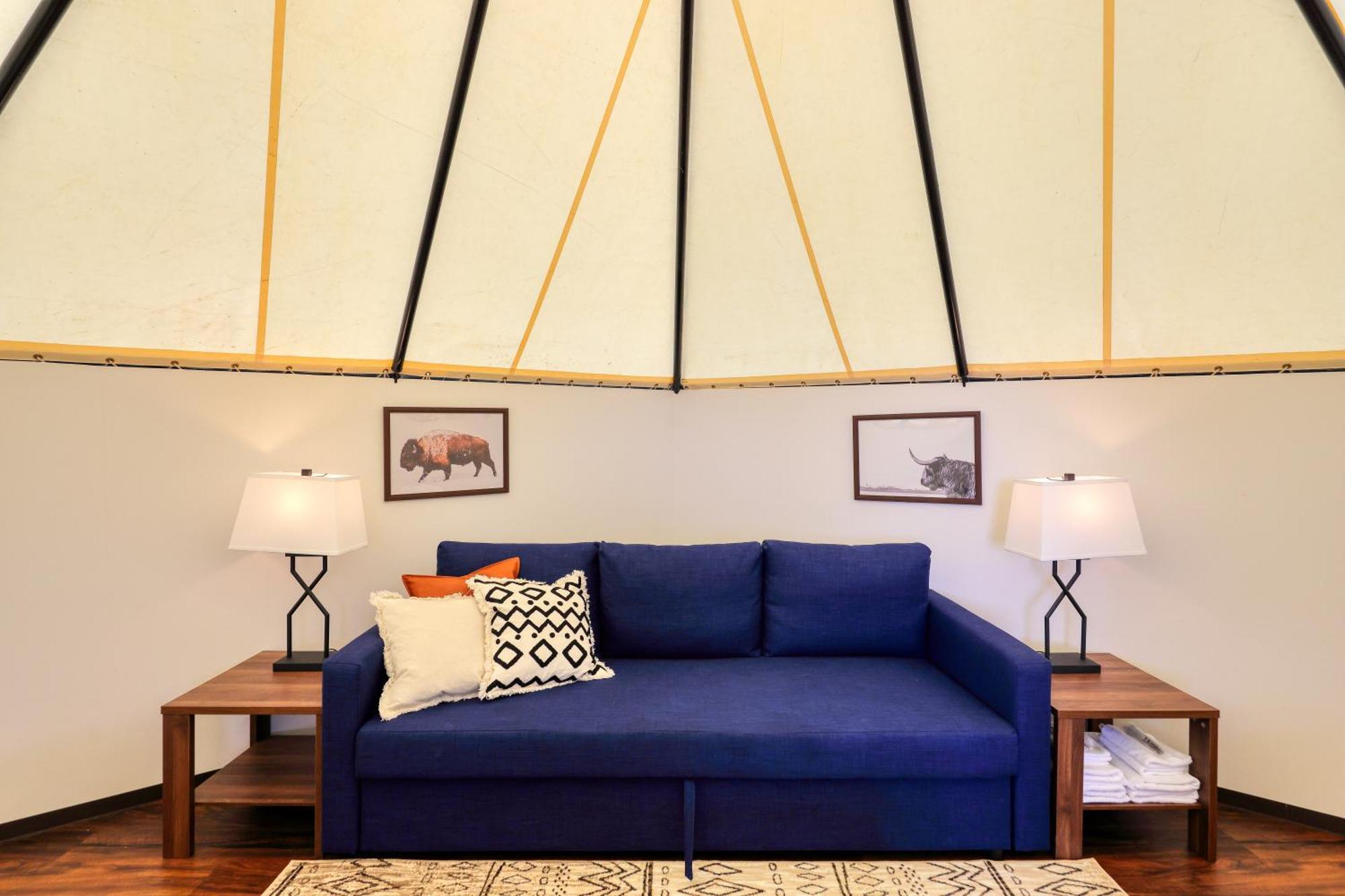 富士河口湖 Retreat Camp Mahoroba酒店 外观 照片