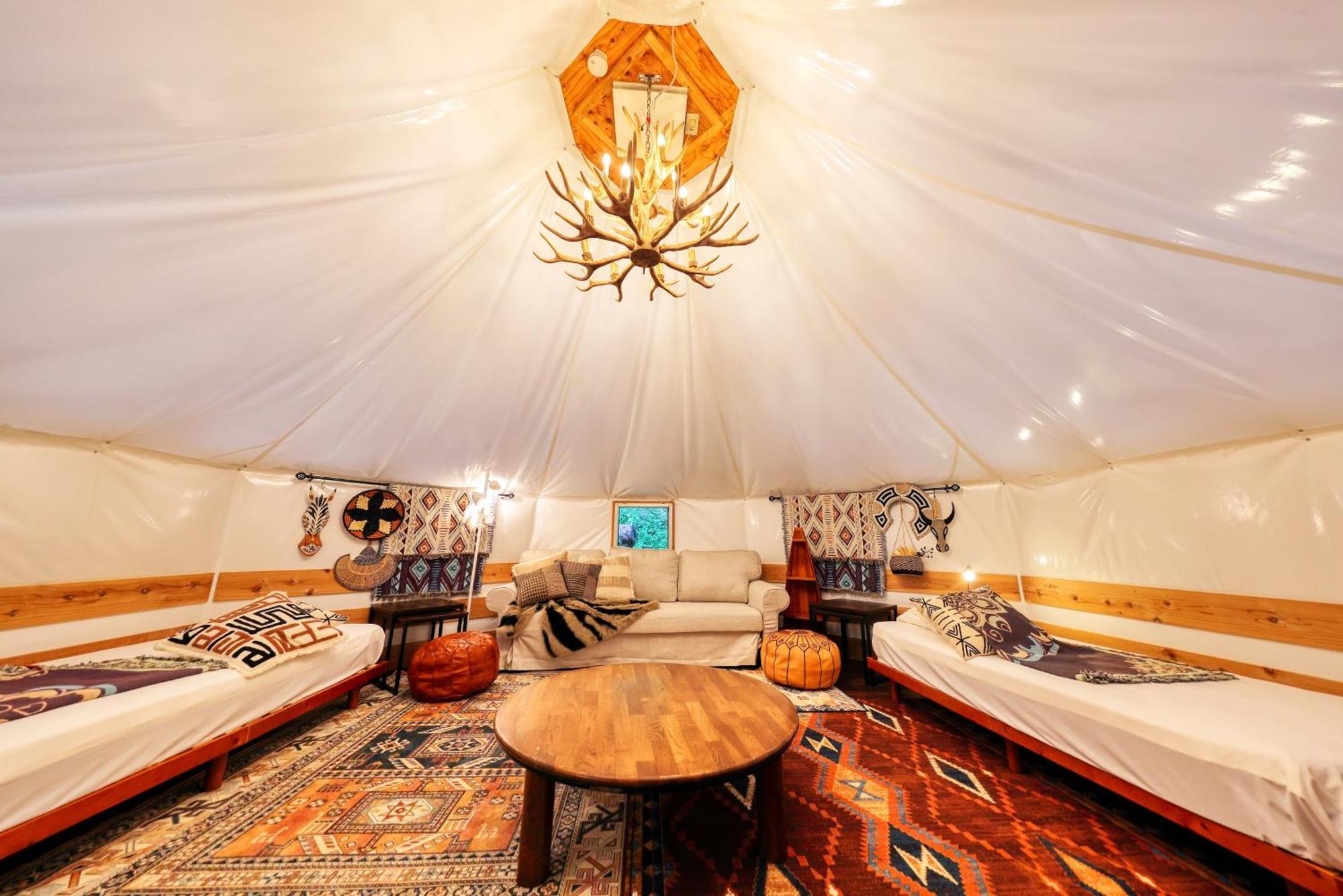 富士河口湖 Retreat Camp Mahoroba酒店 外观 照片